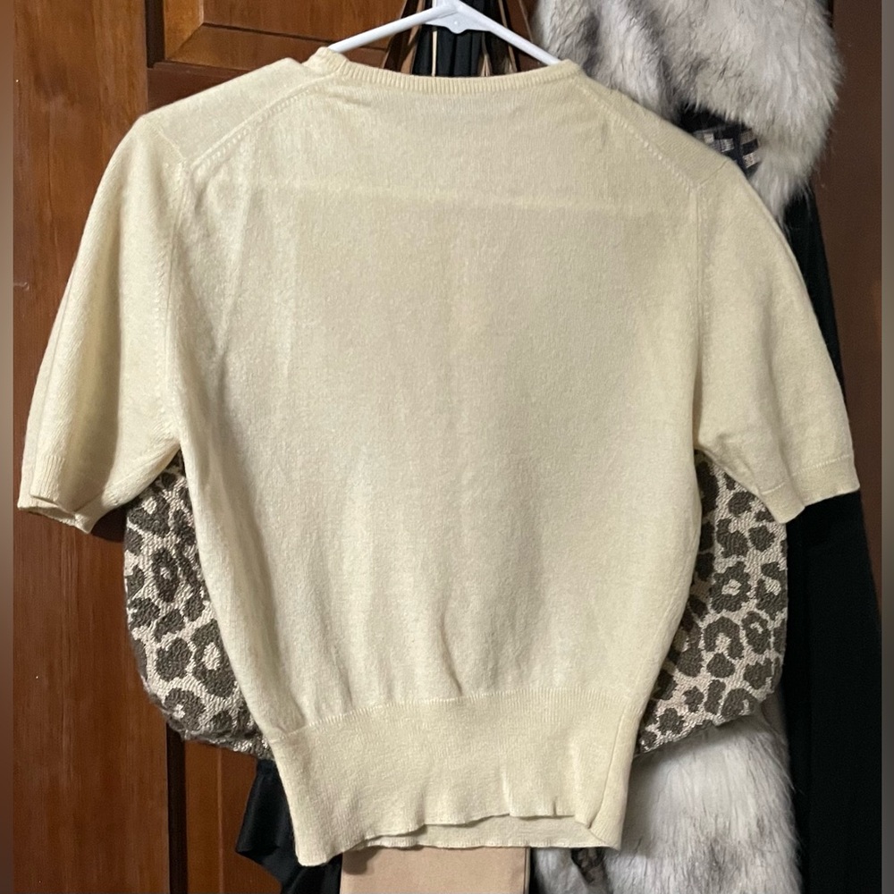 Vintage 60’s Braemar Cream Cashmere Short Sleeve Sweater Made in Scotland - Picture 2 of 6